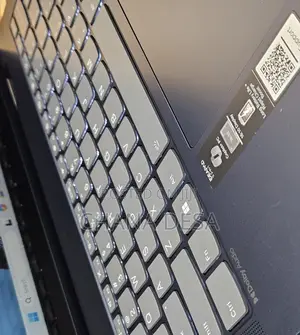 New Laptop Lenovo 16GB AMD Ryzen 7 SSD 1T