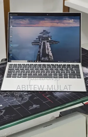 New Laptop HP Elite X2 G8 16GB Intel Core i7 SSD 512GB