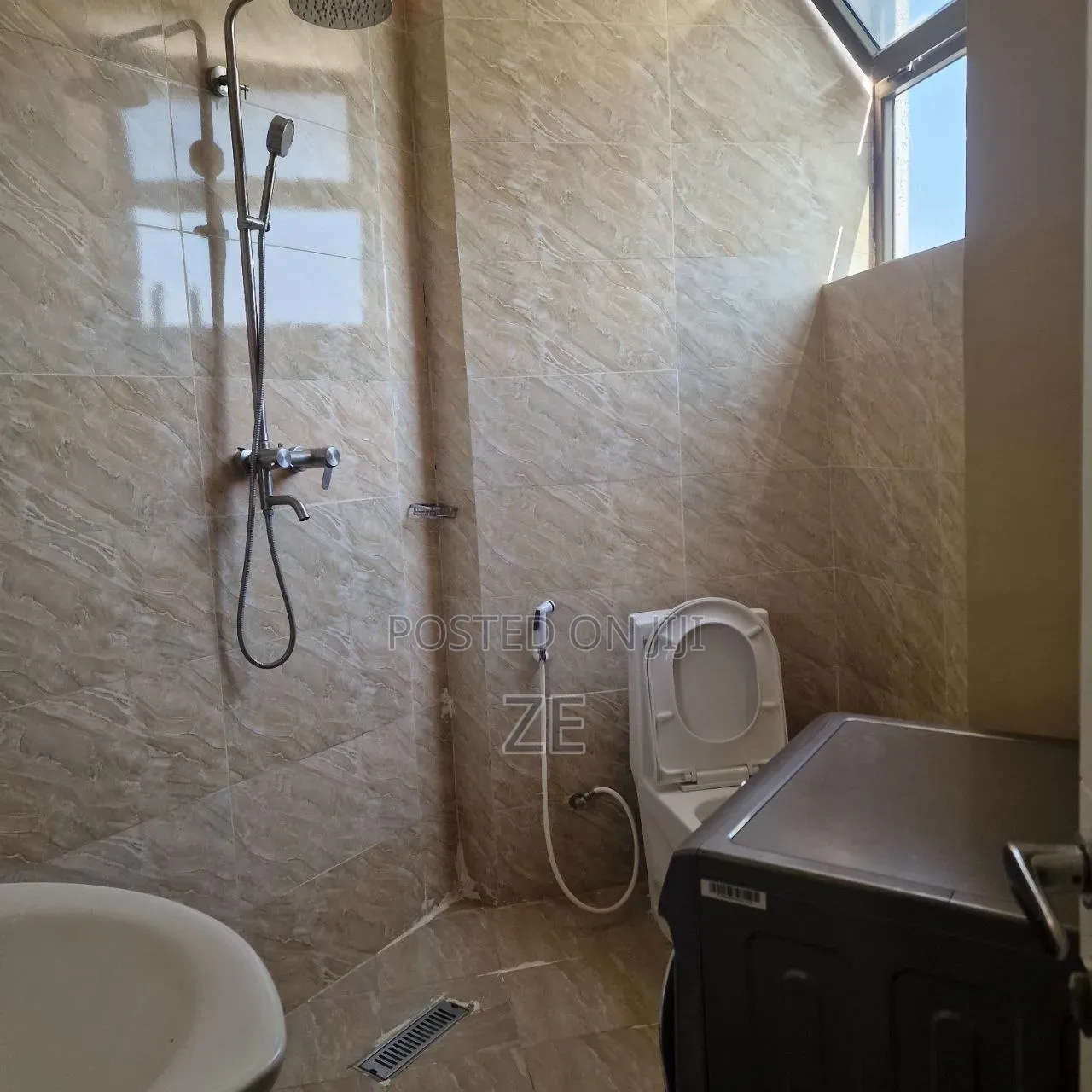 Studio Apartment in Twmer Properties, Kirkos for sale