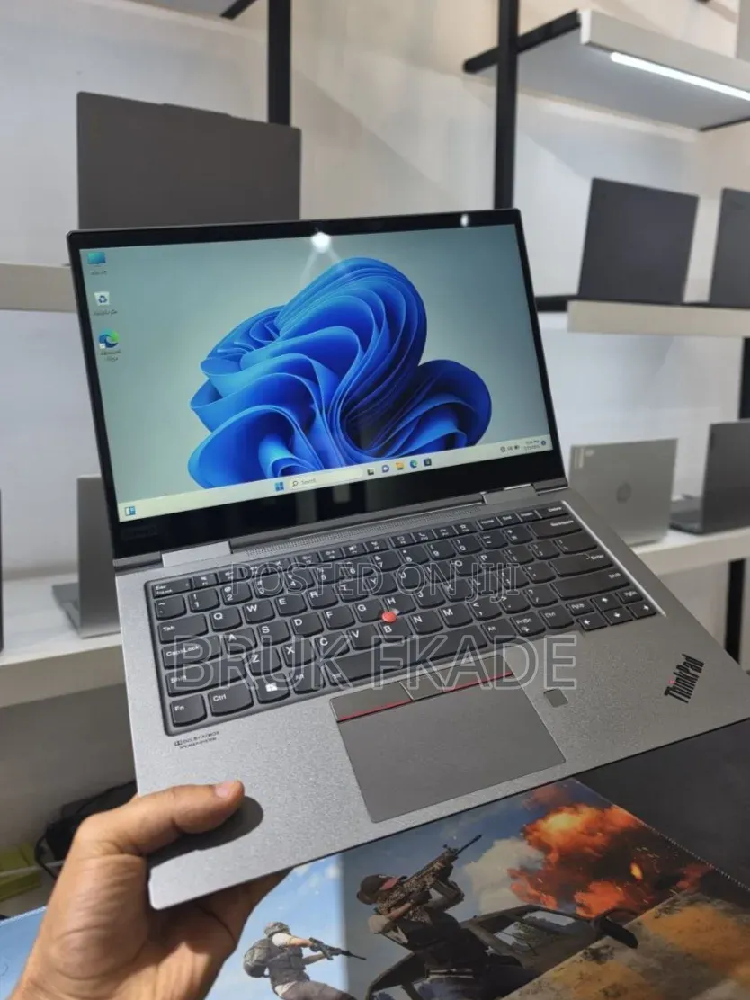 New Laptop Lenovo ThinkPad X1 Yoga 16GB Intel Core i7 SSD 512GB