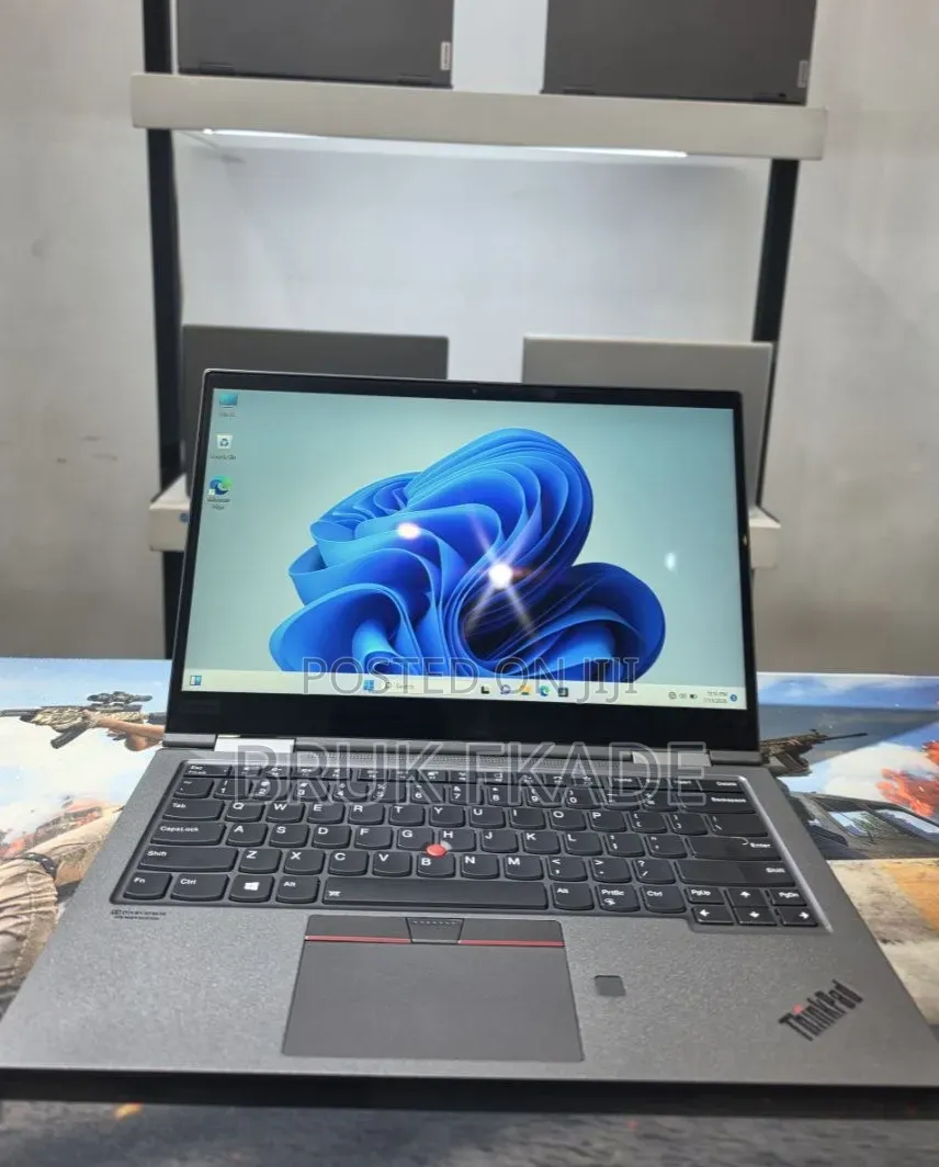 New Laptop Lenovo ThinkPad X1 Yoga 16GB Intel Core i7 SSD 512GB