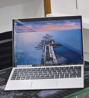 New Laptop HP Elite X2 G8 16GB Intel Core i7 SSD 512GB