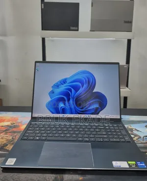 New Laptop Dell Inspiron 15 16GB Intel Core i7 SSD 512GB