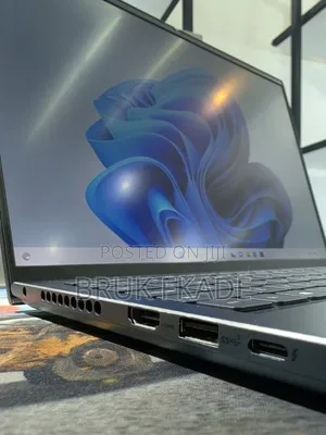 New Laptop Dell Inspiron 15 16GB Intel Core i7 SSD 512GB