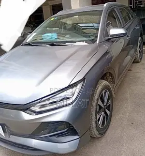BYD E2 43 kWh 94 hp FWD 2025 Gray