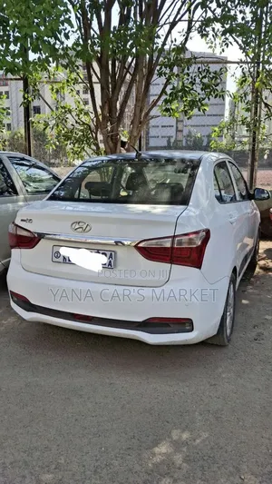 Hyundai I10 2021 White