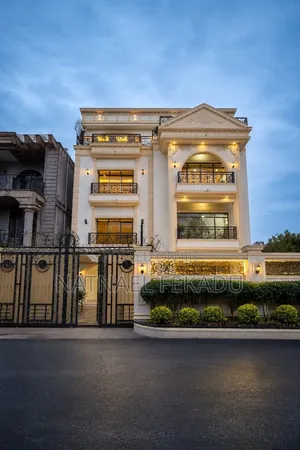 11bdrm House in Luxury Apartments, Lideta for rent