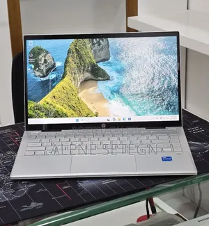 New Laptop HP Pavilion 15 8GB Intel Core i5 SSD 512GB