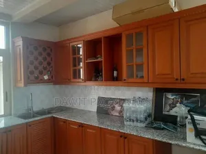Furnished 5bdrm Villa in Bole for sale