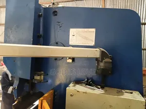 የሚሸጥ ላሜራ ማጠፍያ እና መቁረጫ ማሽን