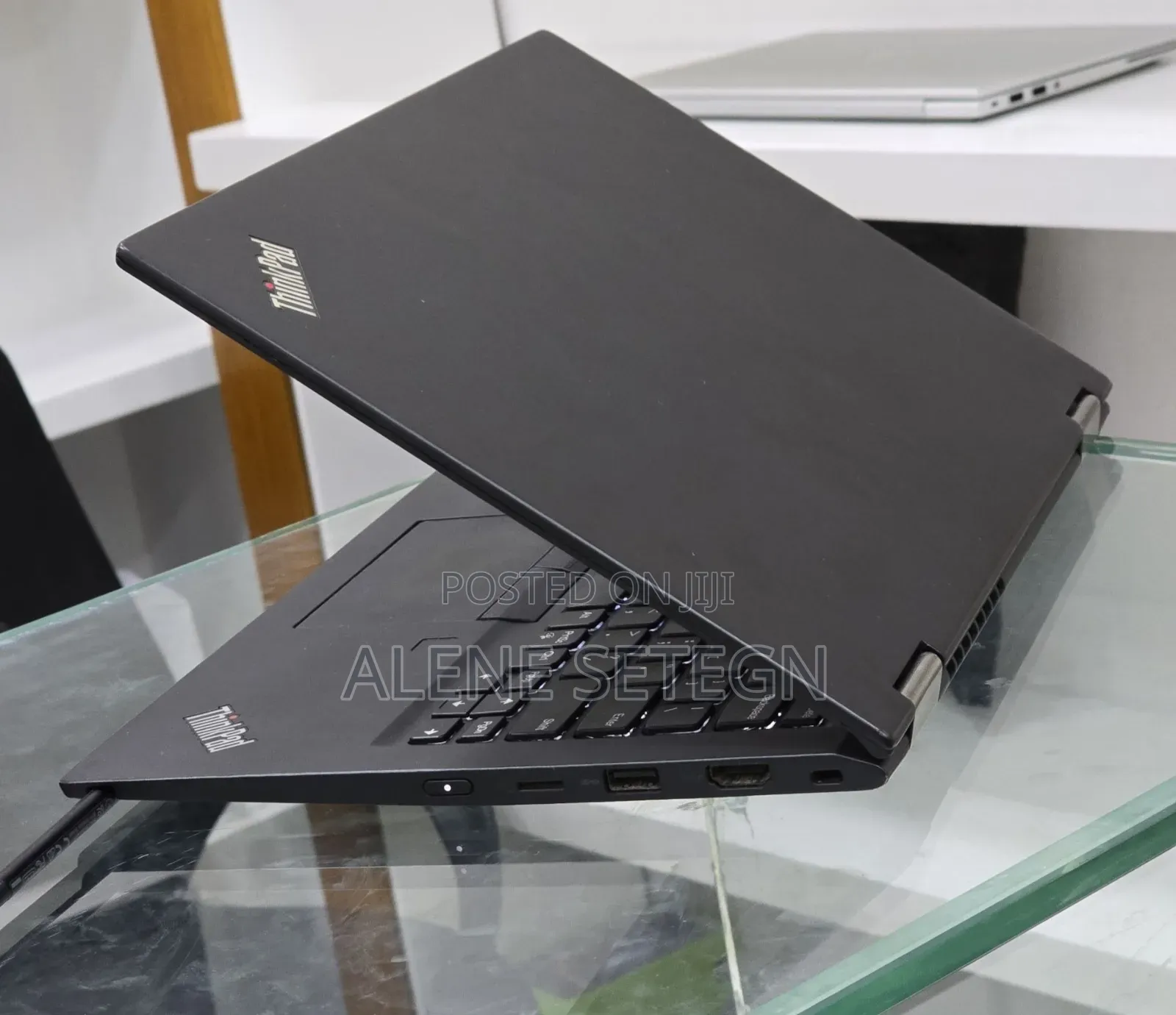 New Laptop Lenovo ThinkPad X390 Yoga 16GB Intel Core i5 SSD 512GB