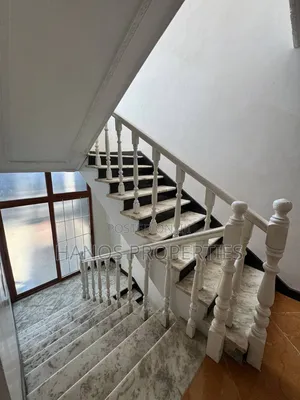 Furnished 7bdrm Villa in Bole for sale