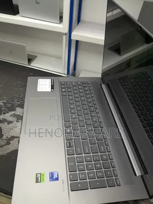 New Laptop HP Envy 17 32GB Intel Core Ultra 7 SSD 1T