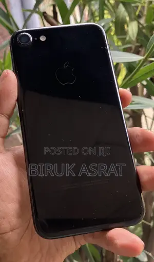 Apple iPhone 7 128 GB Black