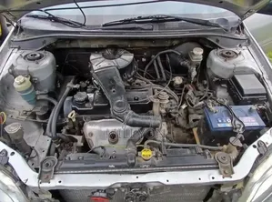 Mitsubishi Lancer 2000 Silver