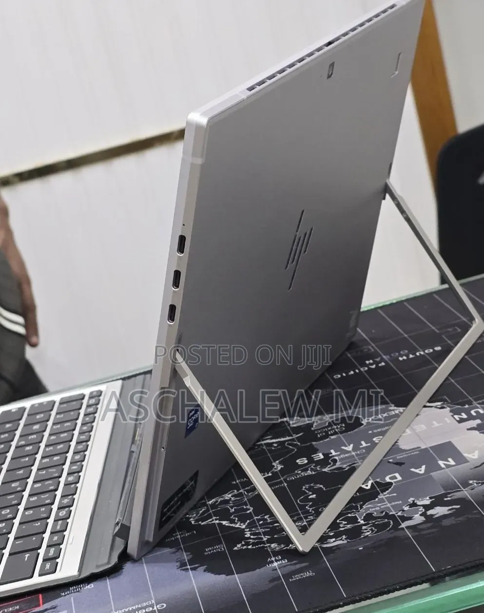 New Laptop HP Elite X2 G8 16GB Intel Core i7 SSD 512GB