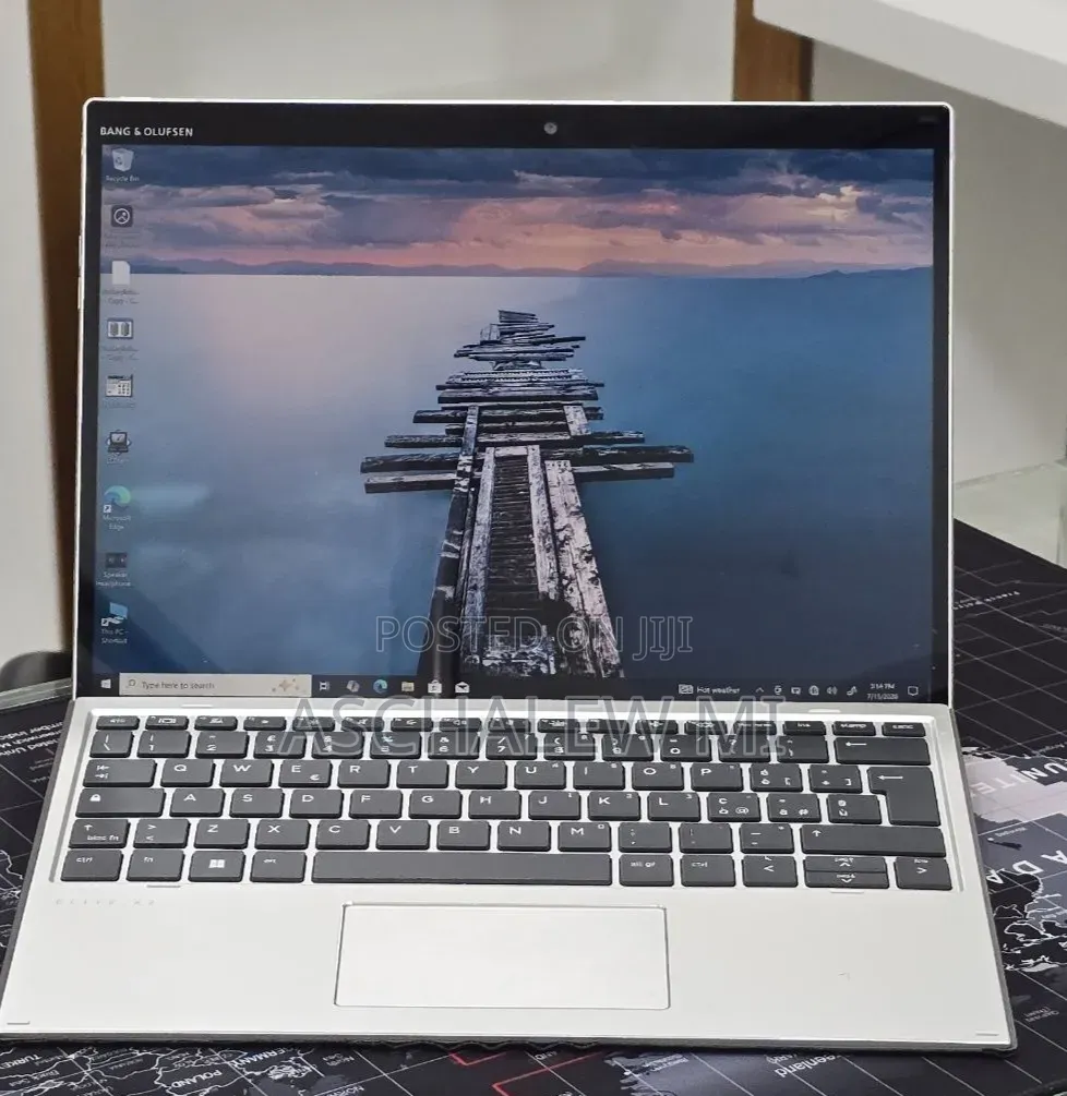 New Laptop HP Elite X2 G8 16GB Intel Core i7 SSD 512GB