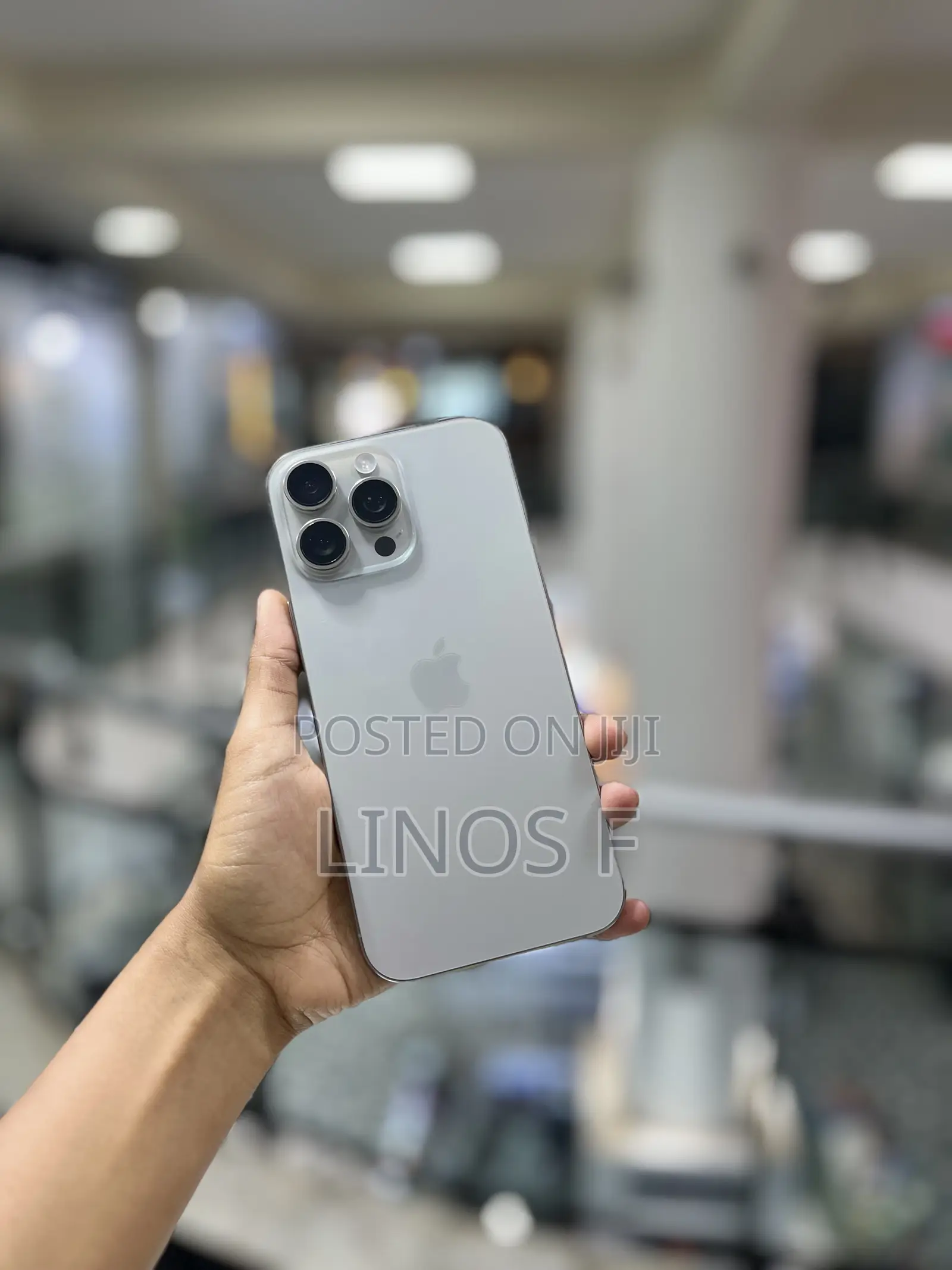 Apple iPhone 16 Pro Max 256 GB Silver