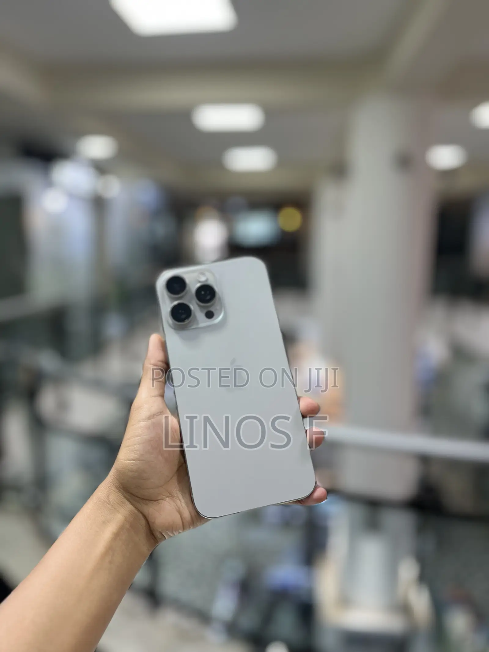 Apple iPhone 16 Pro Max 256 GB Silver
