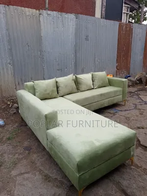 Celan Sofa