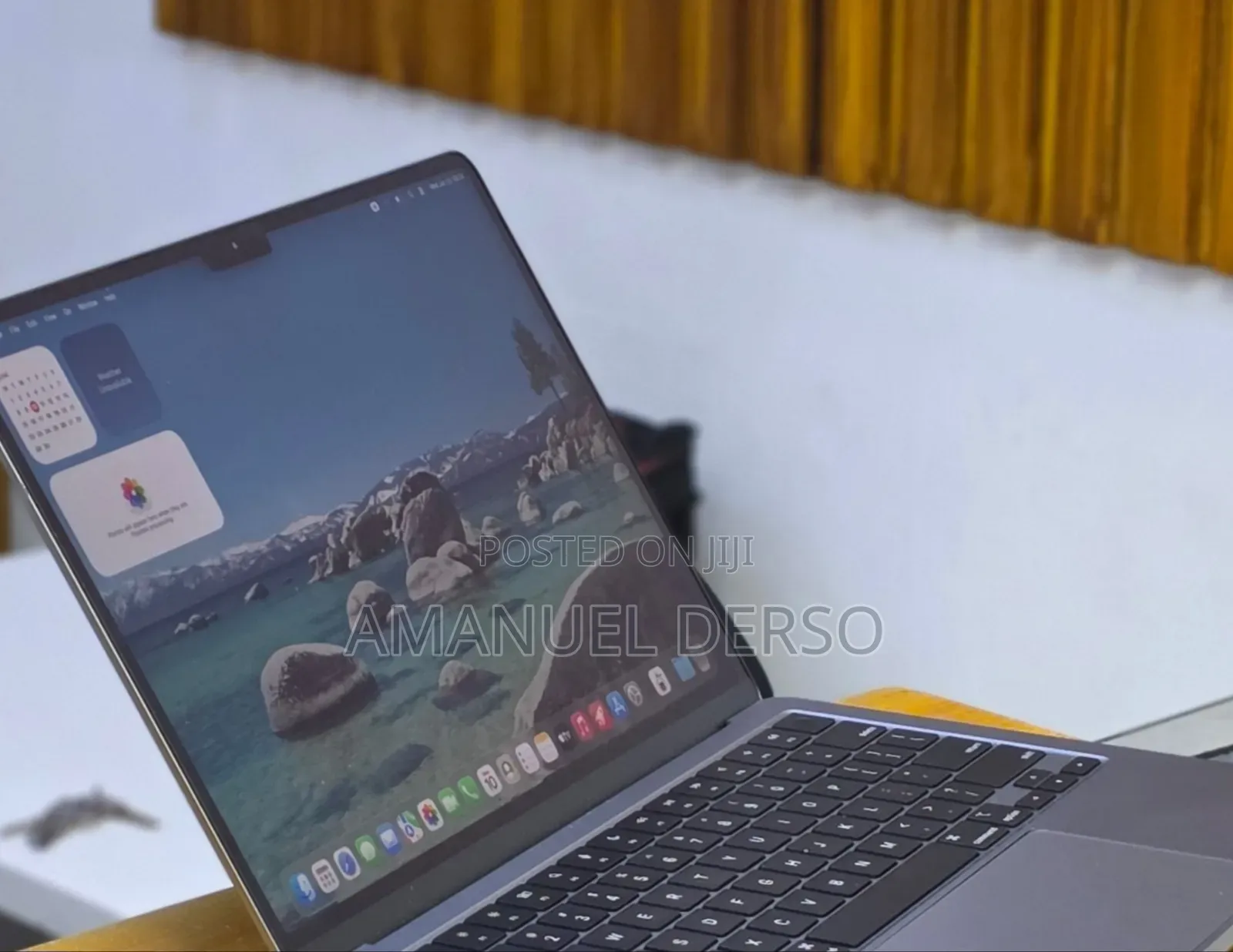 New Laptop Apple MacBook Air 2022 M2 8GB Apple M2 SSD 256GB