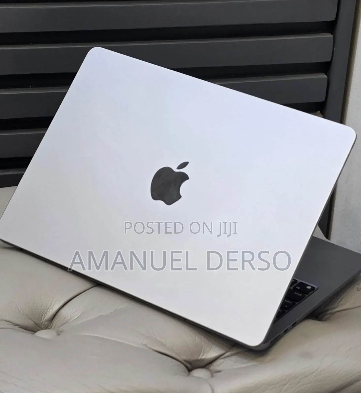 New Laptop Apple MacBook Air 2022 M2 8GB Apple M2 SSD 256GB