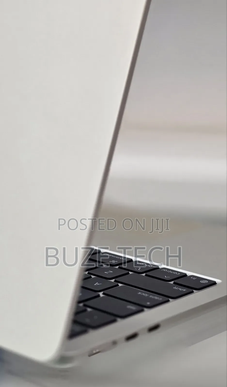 New Laptop Apple MacBook Air 2025 M4 16GB Apple M4 SSD 256GB