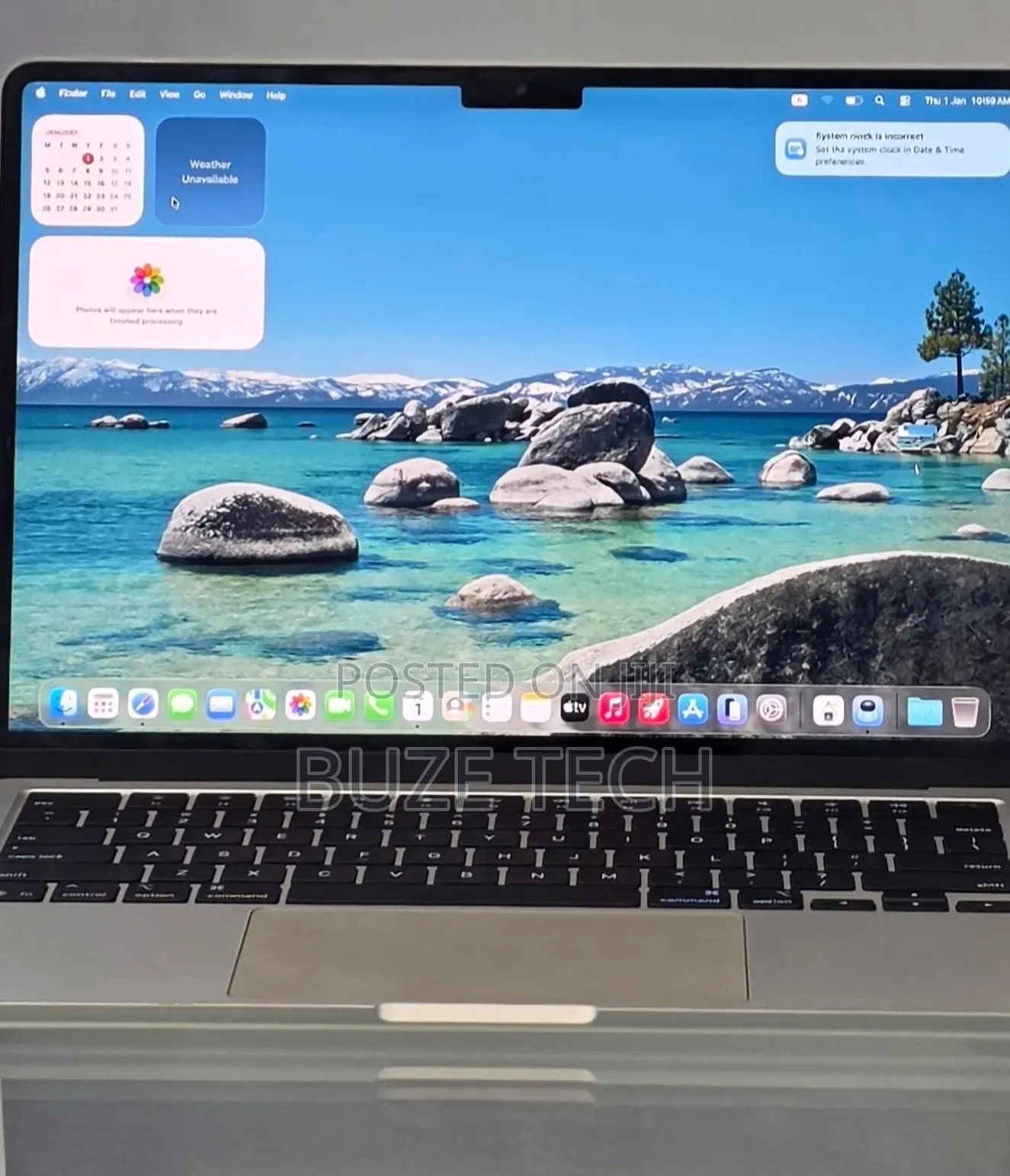 New Laptop Apple MacBook Air 2025 M4 16GB Apple M4 SSD 256GB