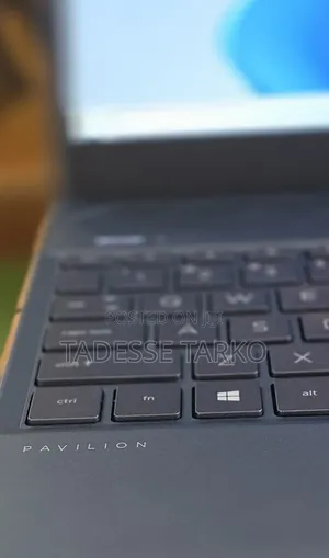 New Laptop HP Pavilion 15 8GB Intel Core i7 HDD+SSD 1T