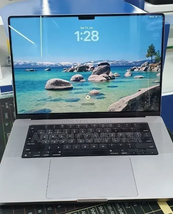 New Laptop Apple MacBook Pro 2021 M1 Max 32GB Apple M1 Max SSD 1T
