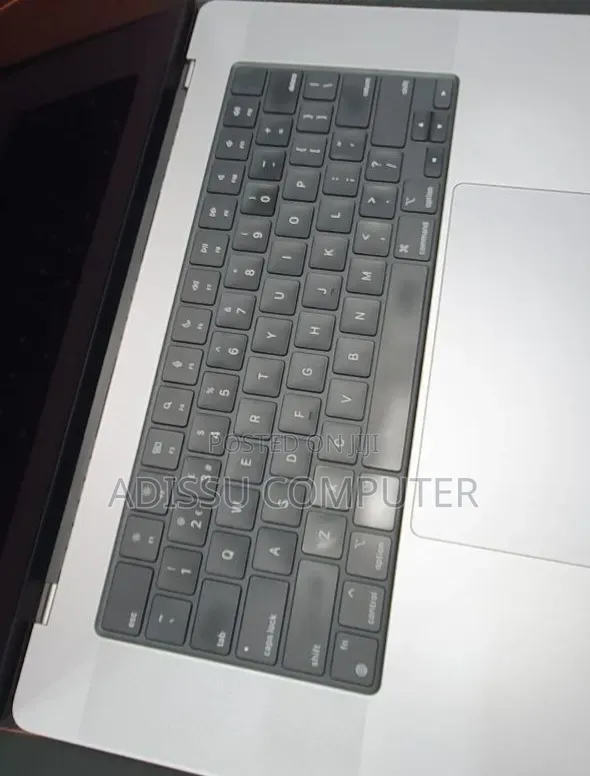 New Laptop Apple MacBook Pro 2021 M1 Max 32GB Apple M1 Max SSD 1T