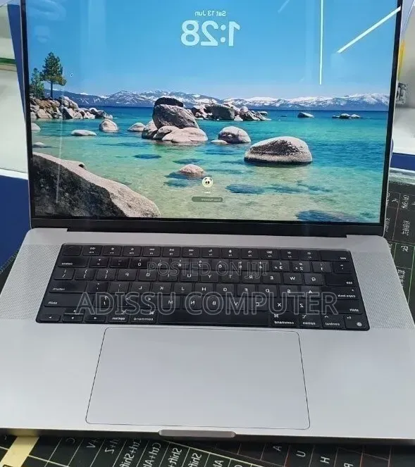 New Laptop Apple MacBook Pro 2021 M1 Max 32GB Apple M1 Max SSD 1T