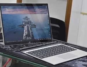 New Laptop HP Elite X2 G8 16GB Intel Core i7 SSD 512GB