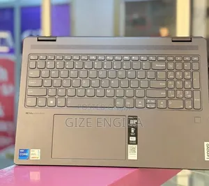 New Laptop Lenovo Yoga 7i 16GB Intel Core i7 SSD 512GB