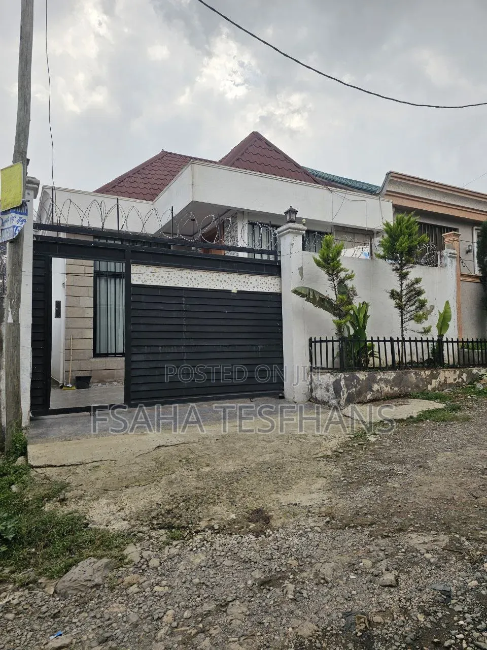 Furnished 3bdrm Villa in Villa, Bole for rent