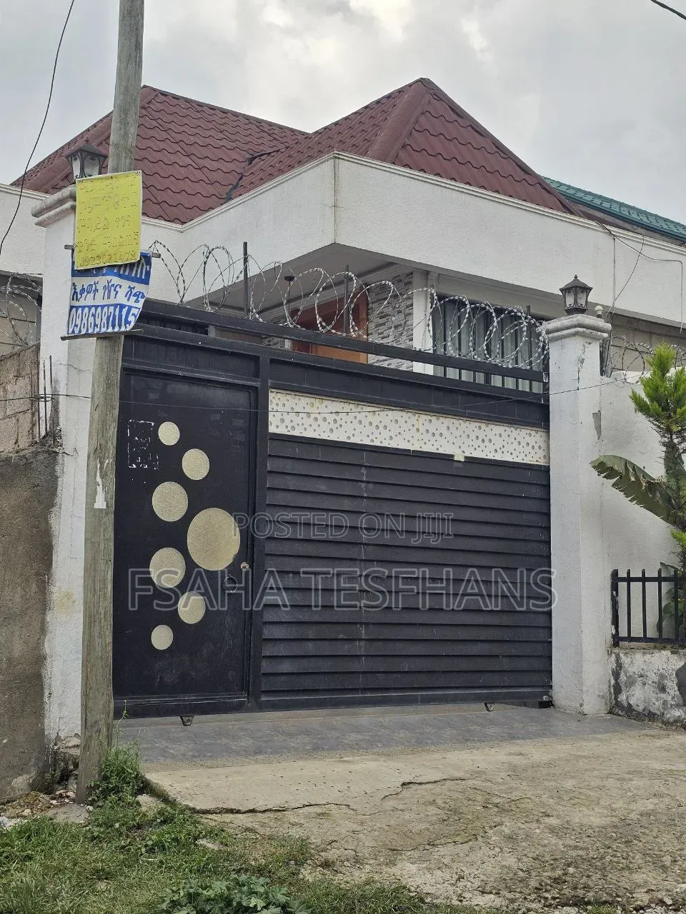 Furnished 3bdrm Villa in Villa, Bole for rent