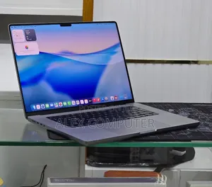 New Laptop Apple MacBook Pro 2021 M1 Max 32GB Apple M1 Max SSD 1T