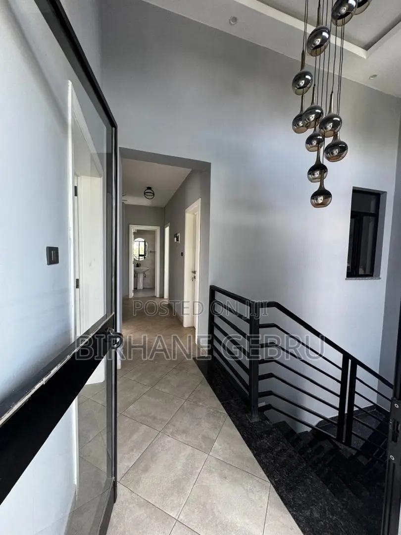 Furnished 6bdrm House in G+3, Bole for rent