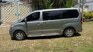 Hyundai Starex 2013 Silver