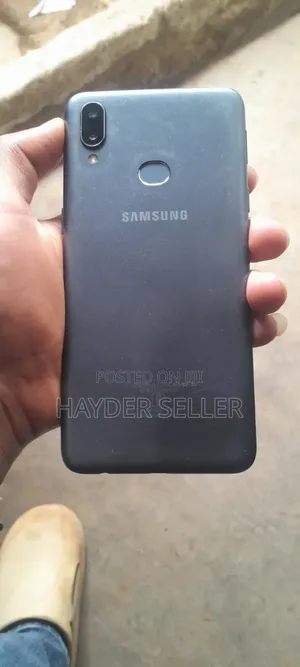 Samsung A10 32 GB