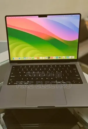 New Laptop Apple MacBook Pro 2021 M1 16GB Apple M1 Pro SSD 512GB