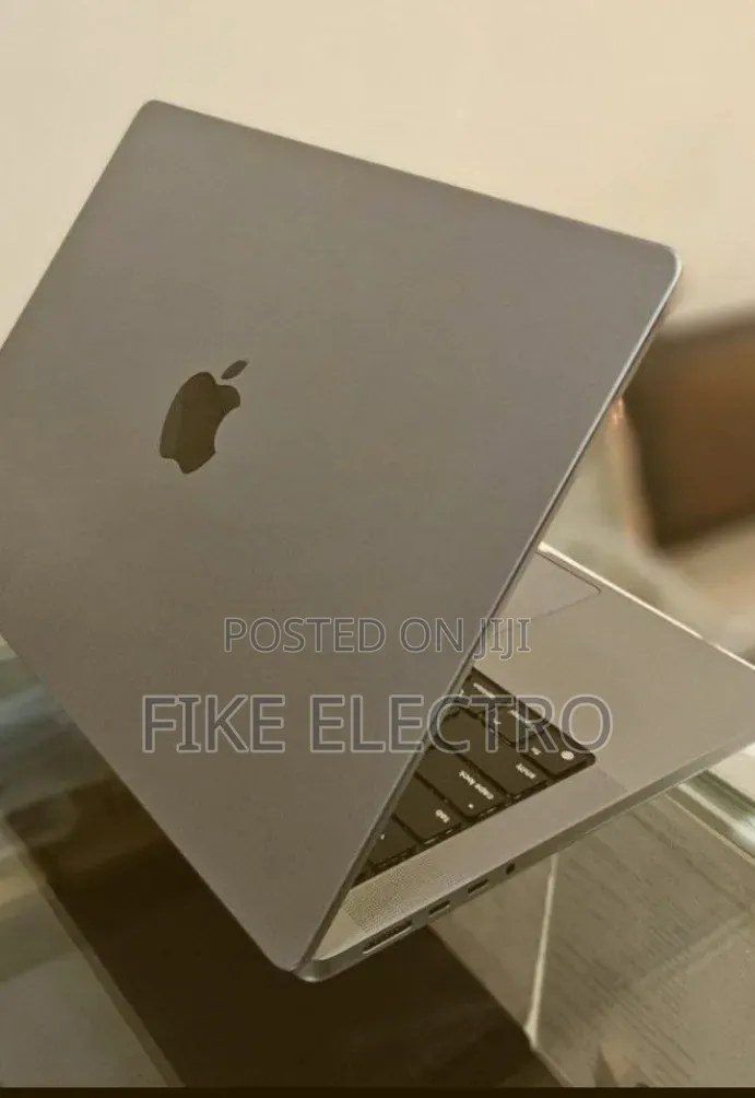 New Laptop Apple MacBook Pro 2021 M1 16GB Apple M1 Pro SSD 512GB
