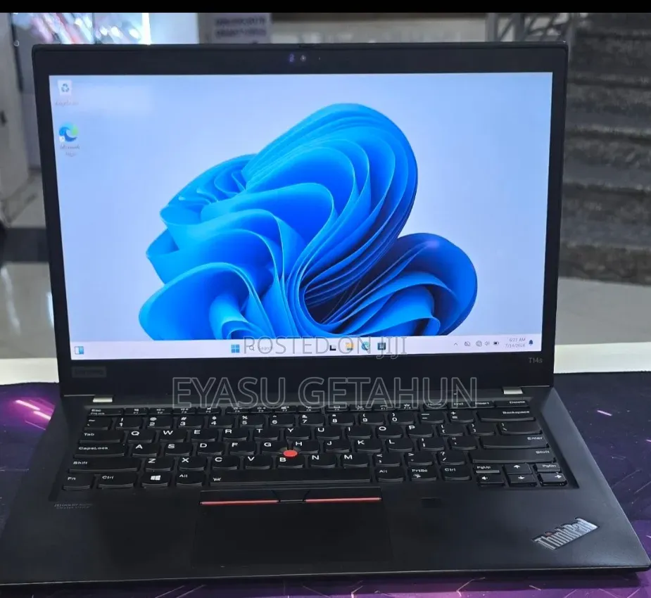 New Laptop Lenovo ThinkPad T14 16GB AMD Ryzen 5 SSD 16 GB