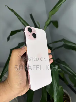 Apple iPhone 15 Plus 128 GB Pink