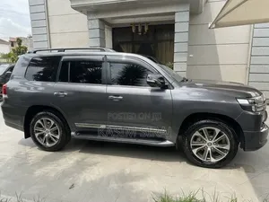 Toyota Land Cruiser 2020 Gray