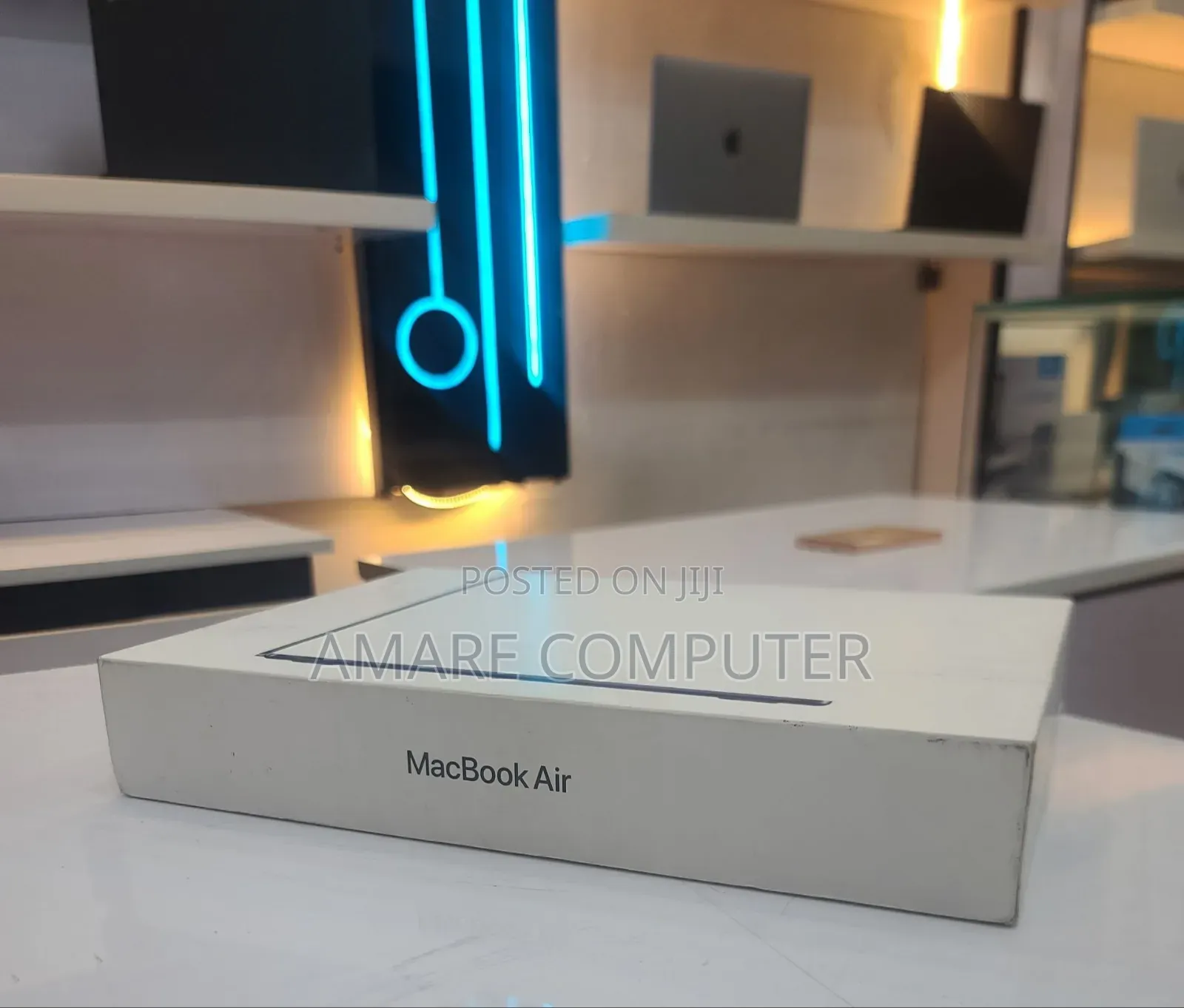 New Laptop Apple MacBook Air 2026 M5 16GB Apple M5 SSD 512GB
