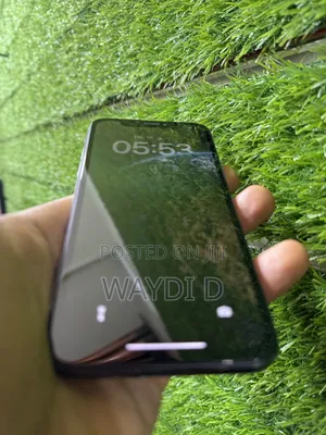 Apple iPhone X 64 GB Black