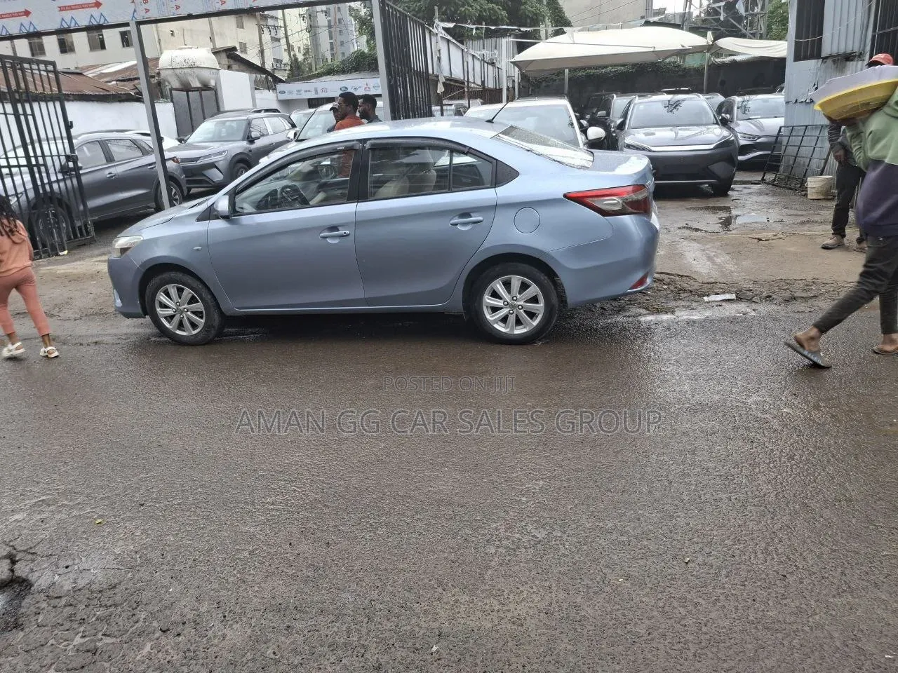 Toyota Yaris 2014 Blue
