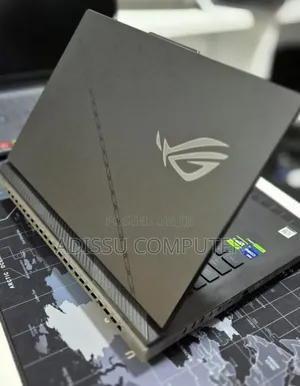 New Laptop Asus ROG Strix G18 32GB Intel Core i9 SSD 2T