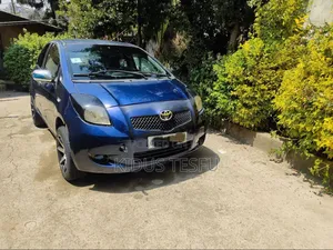 Toyota Yaris 1.0 2006 Blue
